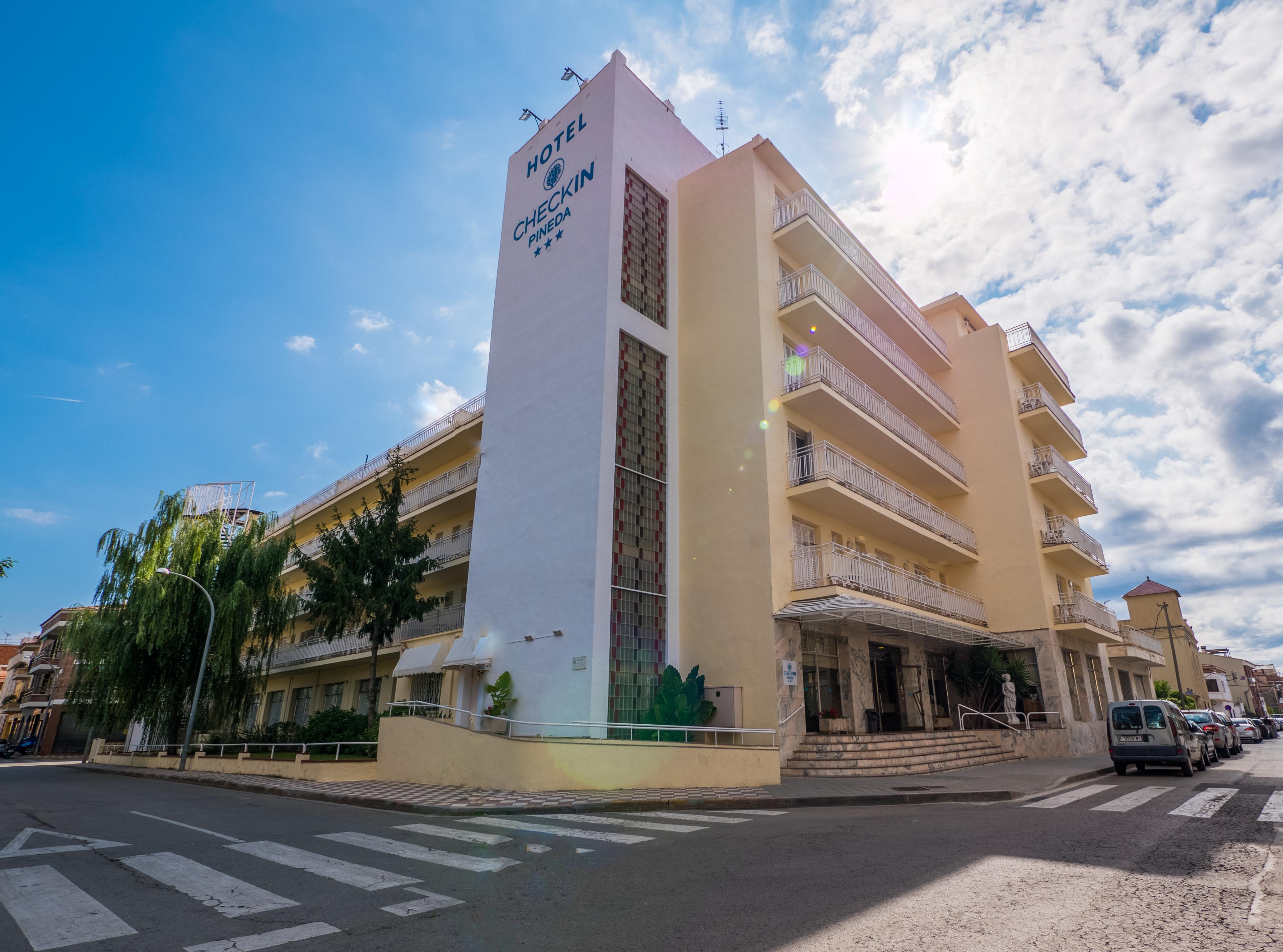 Hotel Checkin Pineda Pineda De Mar Exterior foto