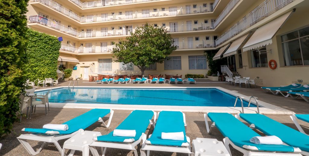 Hotel Checkin Pineda Pineda De Mar Exterior foto